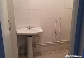 阳光馨苑B区电梯房1室1厅1卫简装带家具750元/月出租 - 定西28生活网 dx.28life.com